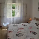 Apartment Nal Biskup Putnikovic