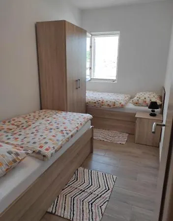 Nal Biskup * Putnikovic